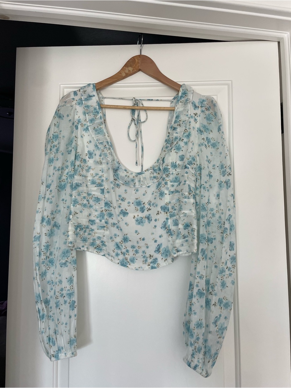 Free People cropped peasant